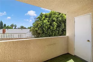 10636 Woodley Ave, Granada Hills, CA 91344 - Photo 10