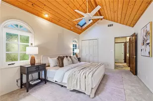 1044 N Pass Ave, Burbank, CA 91505 - Photo 12
