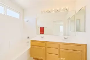 25768 Perlman Pl, Stevenson Ranch, CA 91381 - Photo 14