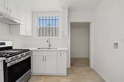 1061 N Minerva, Long Beach, CA 90813 - Photo 10