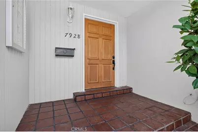 7928 Owensmouth, Canoga Park, CA 91304 - Photo 4