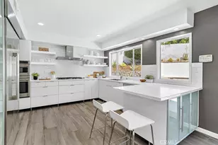 4391 Pampas Rd, Woodland Hills, CA 91364 - Photo 10