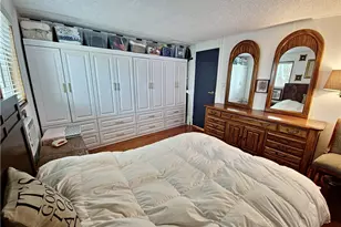 8100 Foothill Blvd, Sunland, CA 91040 - Photo 12