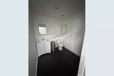10702 Magnolia, North Hollywood, CA 91601 - Photo 6