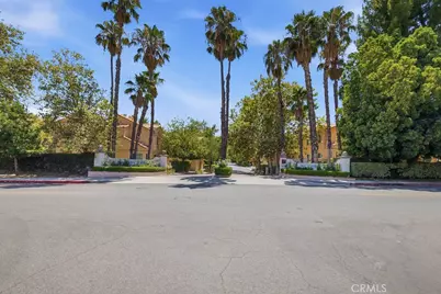 25114 Steinbeck Avenue #B, Stevenson Ranch, CA 91381 - Photo 42
