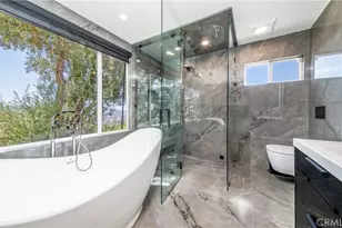 1001 Via Alta, Burbank, CA 91501 - Photo 12