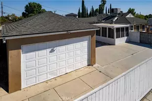 12560 Mineola, Los Angeles, CA 91331 - Photo 8