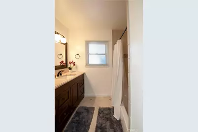 12560 Mineola, Pacoima, CA 91331 - Photo 16