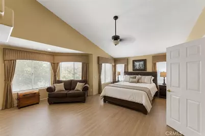 24515 Ebelden, Newhall, CA 91321 - Photo 42