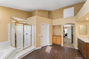 24515 Ebelden, Newhall, CA 91321 - Photo 48