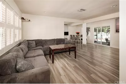 18813 Cantlay St, Reseda, CA 91335 - Photo 4
