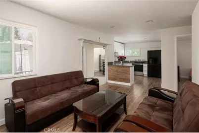 18813 Cantlay St, Reseda, CA 91335 - Photo 20