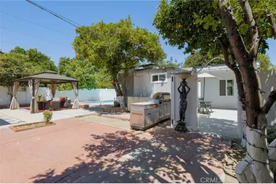 18813 Cantlay St, Reseda, CA 91335 - Photo 18