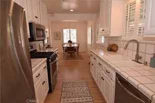 16839 Weddington St, Encino, CA 91436 - Photo 12
