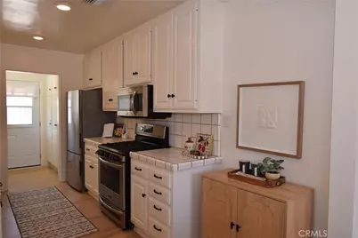 16839 Weddington Street, Encino, CA 91436 - Photo 10