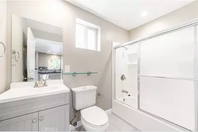 13200 13202 Wentworth Street, Arleta, CA 91331 - Photo 22