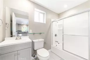 13200 13202 Wentworth St, Arleta, CA 91331 - Photo 22