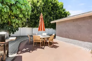 6301 Yarmouth Ave, Encino, CA 91316 - Photo 40