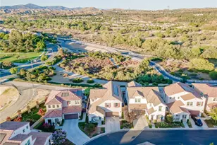 24185 Paseo Del Rancho, Valencia, CA 91354 - Photo 46