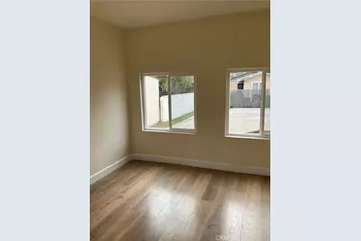 620 W 41st, Los Angeles, CA 90037 - Photo 8