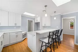 20271 Mobile, Winnetka, CA 91306 - Photo 6