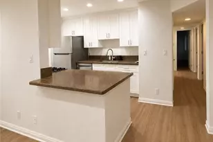10636 Woodley, Granada Hills, CA 91344 - Photo 18