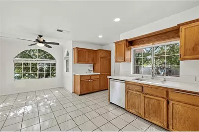 18600 Gilmore Street, Reseda, CA 91335 - Photo 16