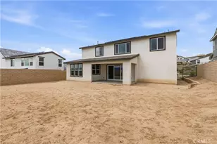 28710 Orange Pk Dr, Castaic, CA 91384 - Photo 12