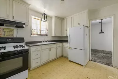 12978 Kamloops Street, Pacoima, CA 91331 - Photo 8
