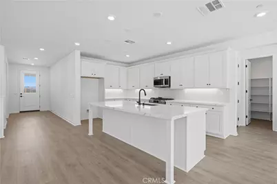 28847 Appaloosa Place, Castaic, CA 91384 - Photo 6