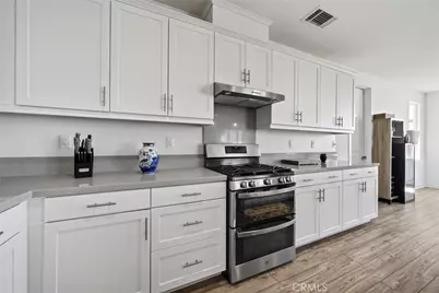 18148 Hedgerow, Canyon Country, CA 91350 - Photo 14