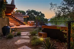 3636 Camino de la Cumbre, Sherman Oaks, CA 91423 - Photo 4