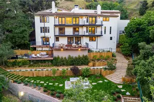 3636 Camino de la Cumbre, Sherman Oaks, CA 91423 - Photo 2