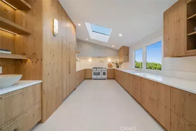 3636 Camino De La Cumbre, Sherman Oaks, CA 91423 - Photo 22