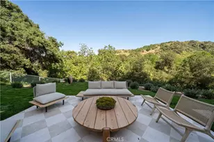 3636 Camino de la Cumbre, Sherman Oaks, CA 91423 - Photo 62