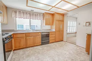 19545 Brendle, Newhall, CA 91321 - Photo 12