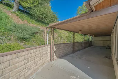 19545 Brendle, Newhall, CA 91321 - Photo 22