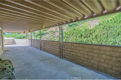 19545 Brendle, Newhall, CA 91321 - Photo 24