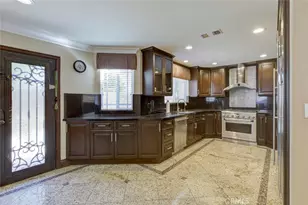 10610 Oak Tree, Sunland, CA 91040 - Photo 14