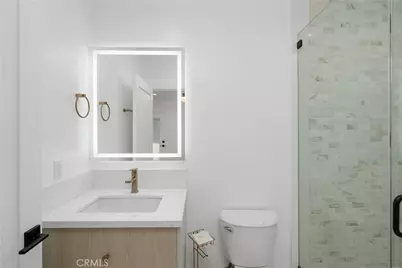1016 Highland Ave., Glendale, CA 91202 - Photo 12