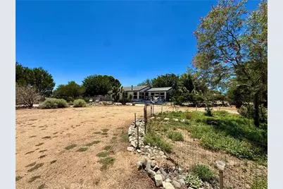 18839 W Avenue B8, Lancaster, CA 93536 - Photo 10