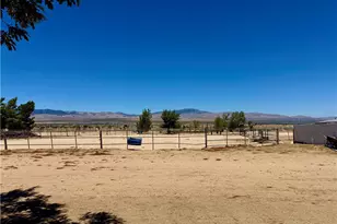 18839 W Ave B 8, Lancaster, CA 93536 - Photo 18