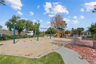 25736 Player, Valencia, CA 91355 - Photo 20