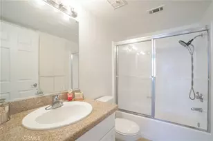5510 Owensmouth Ave, Woodland Hills, CA 91367 - Photo 12