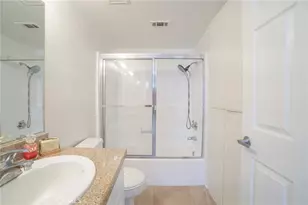 5510 Owensmouth Ave, Woodland Hills, CA 91367 - Photo 10