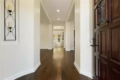 12826 Via Donatello, Porter Ranch, CA 91326 - Photo 4