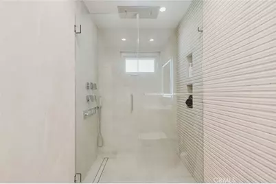 10414 Tiara Street, North Hollywood, CA 91601 - Photo 18