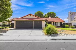 39341 Rockcliff Ct, Palmdale, CA 93551 - Photo 2
