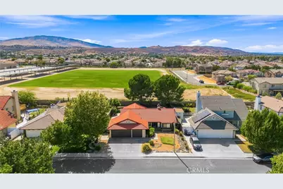 39341 Rockcliff Court, Palmdale, CA 93551 - Photo 30