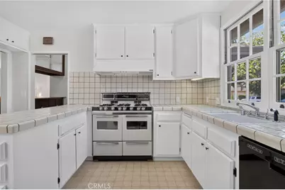 19121 Hartland, Reseda, CA 91335 - Photo 18